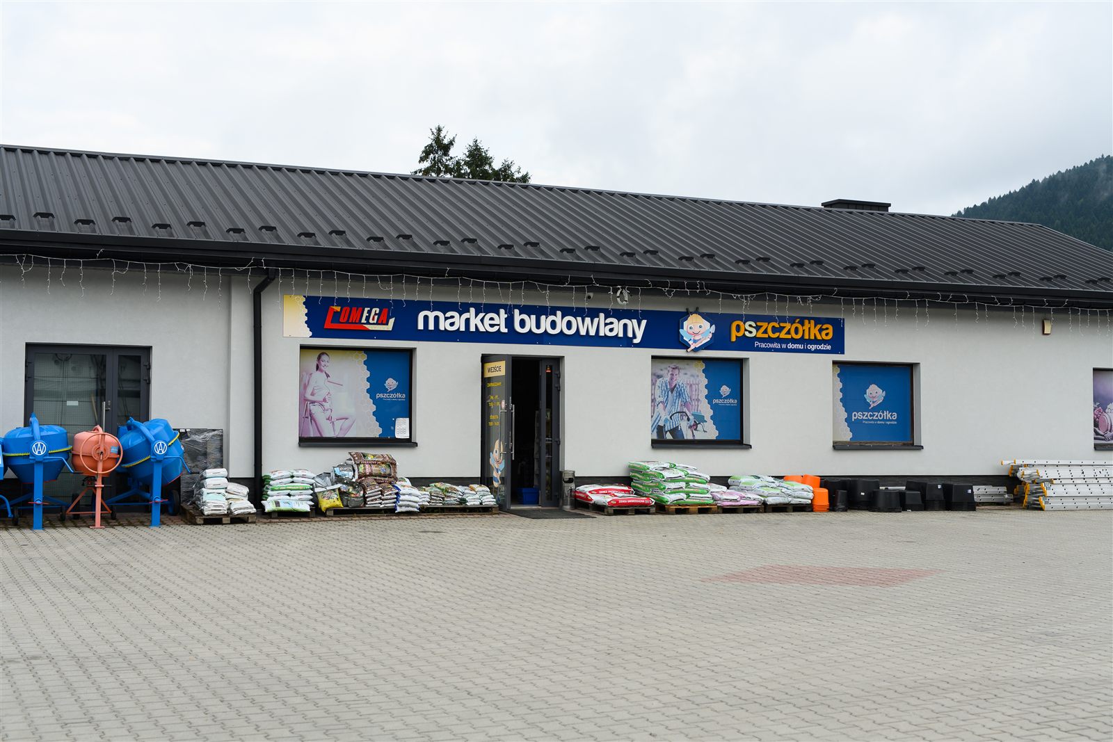 Skład budowlany Omega — Dobra — zdjęcie 1